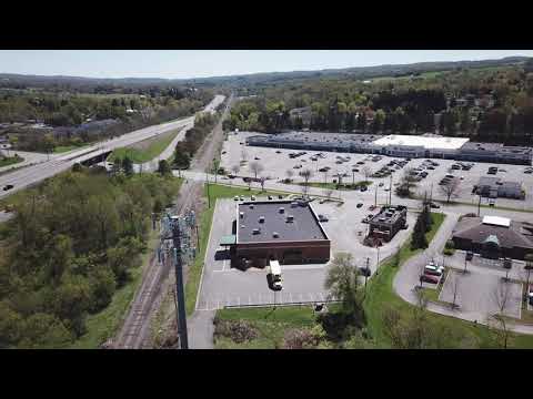 Orbit video around a Walgreens Drug Store